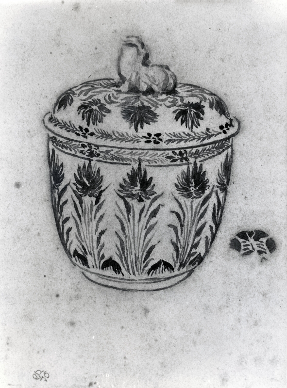 Large Bowl and Cover